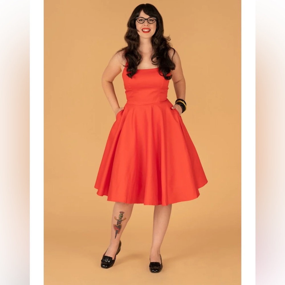 Tailor & Twirl Peggy Retro Circle Dress in Fiesta